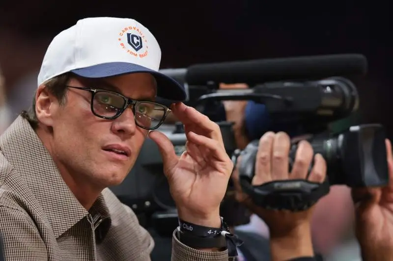 ’Looks Like A Mannequin’ — Tom Brady’s Ex-Teammate Reacts To Legendary QB’s Catwalk Debut At NYC Fashion Show
