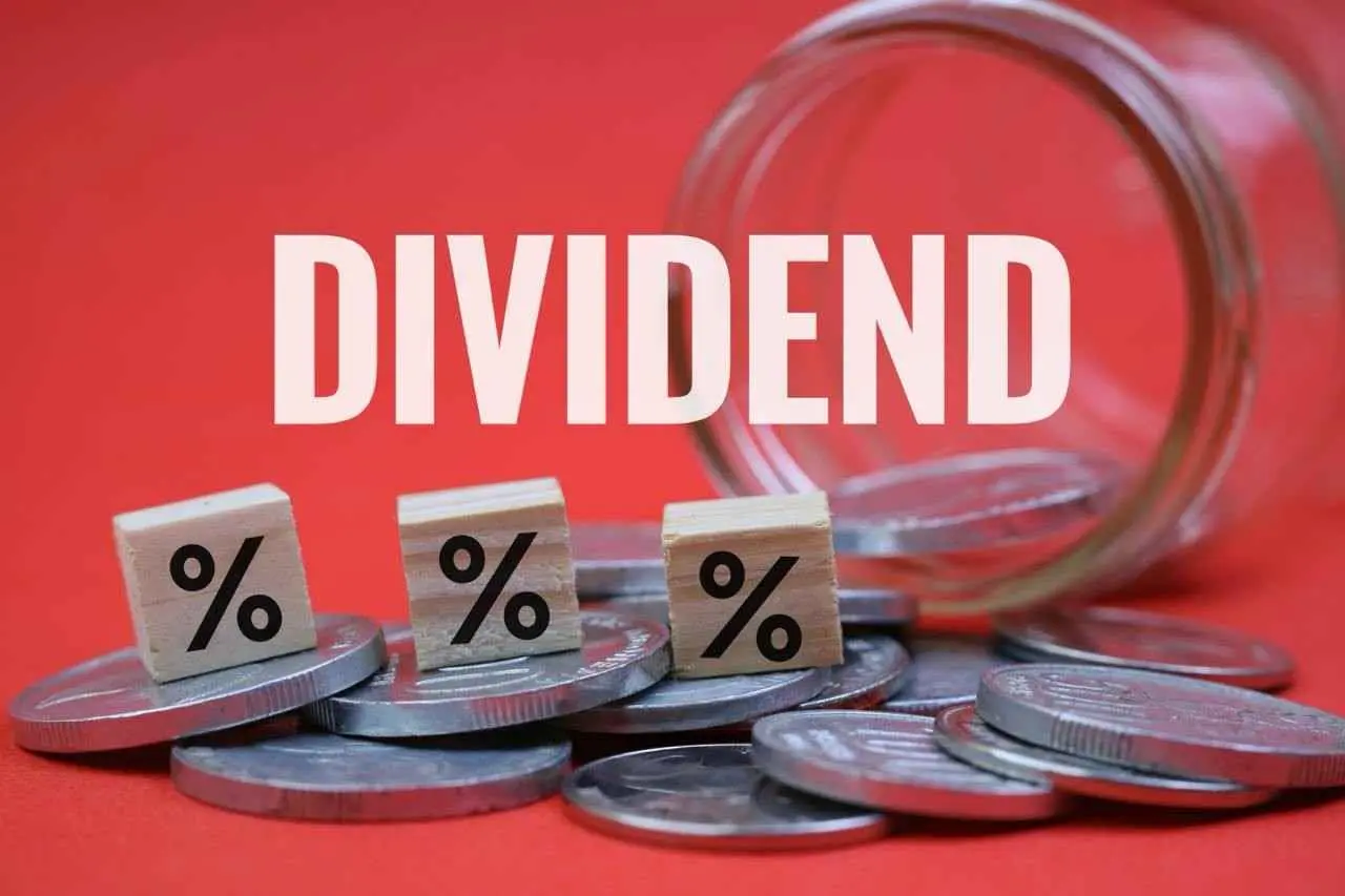 AI picks 2 dividend stocks to buy before end of Q2 2026